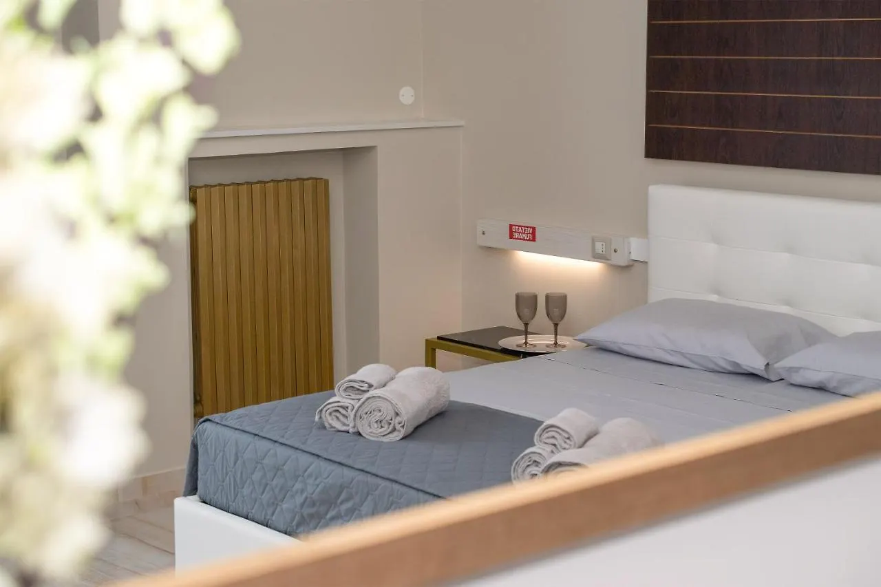 Bed & Breakfast Diegohousesleepaway Vittoria Italia